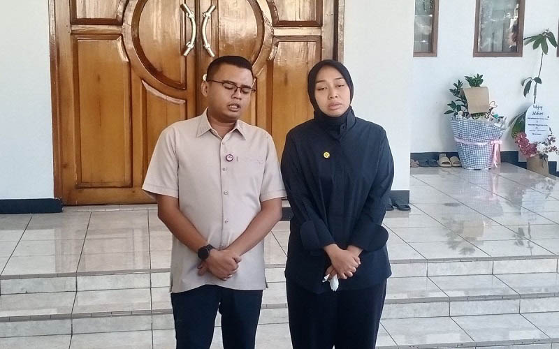 Maula Akbar dan Wabup Garut, Luthfianisa Putri Karlina