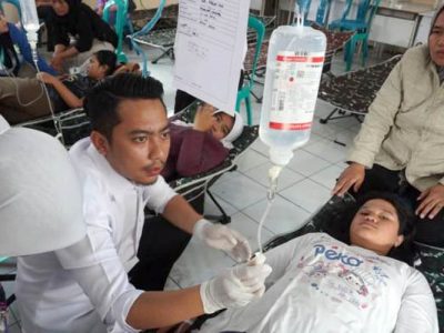 Korban keracunan MBG mendapatkan penanganan medis