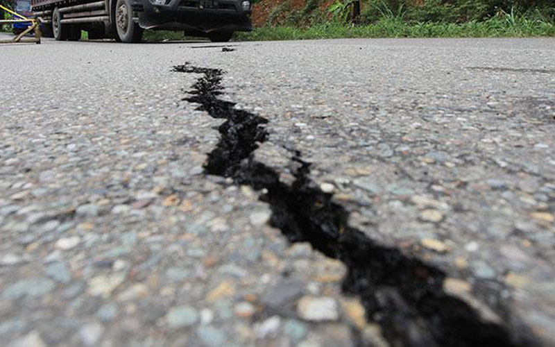 Ilustrasi tanah bergerak