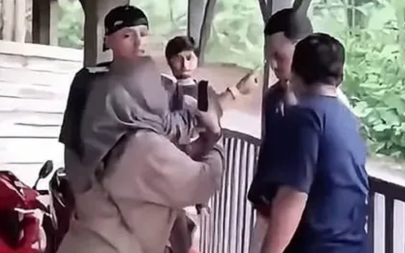Intimidasi warga Garut yang kritik jalan rusak